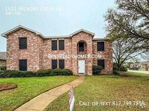 Building Photo - 1411 Hickory Creek Ln