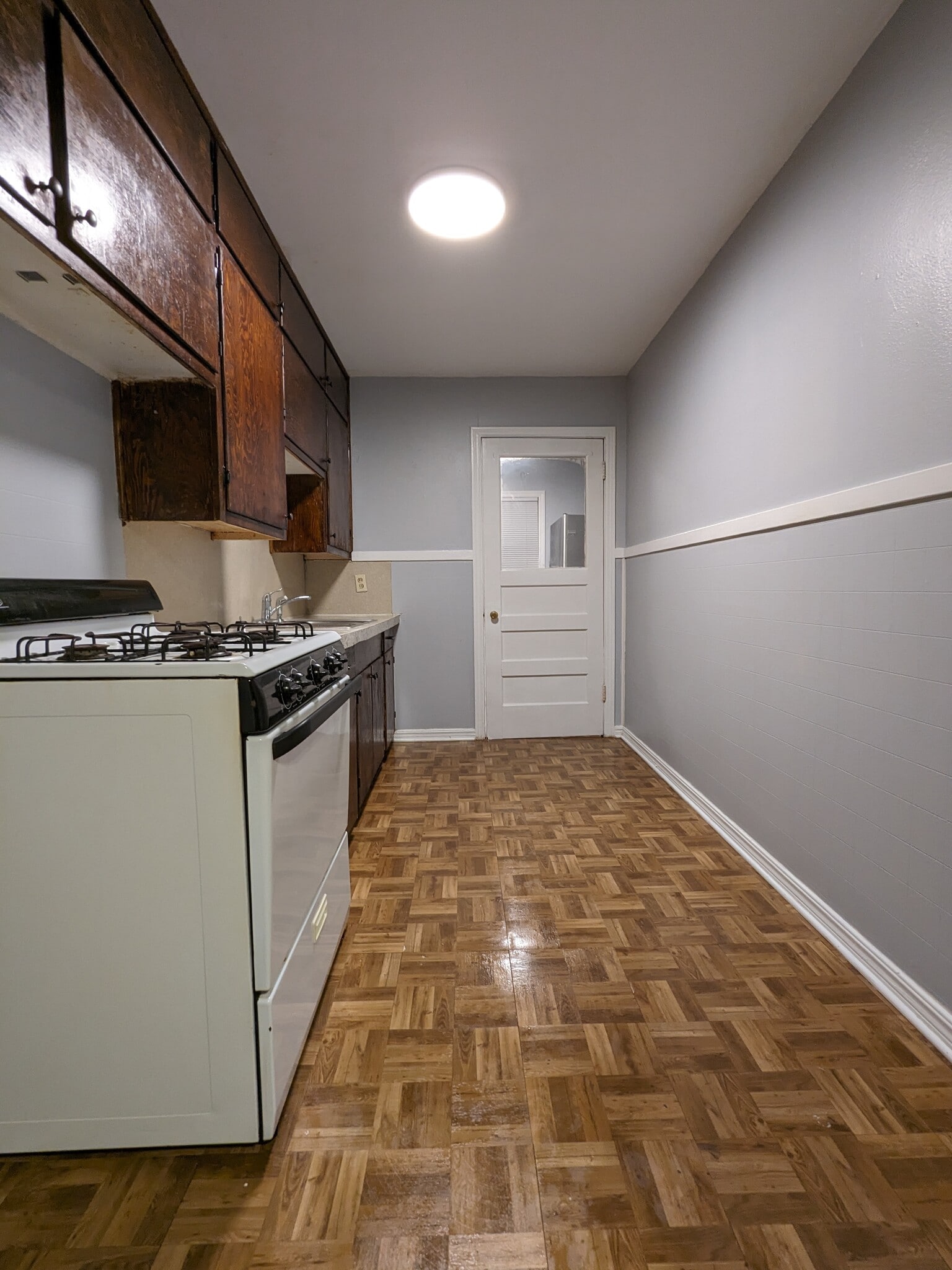 Kitchen - 1114 N 35th St
