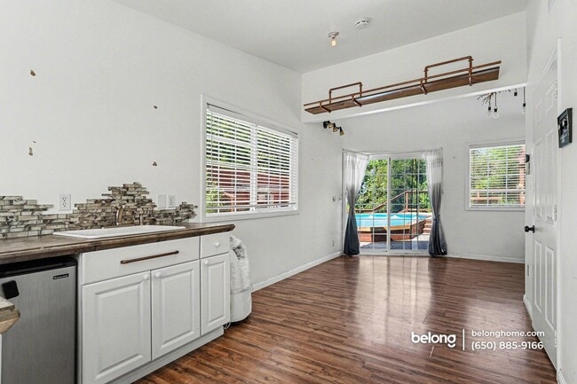 Building Photo - 1531 Highland Blvd