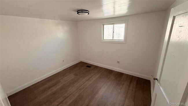 Building Photo - 31 N Wayne Ave