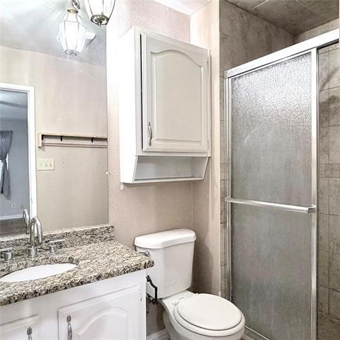 Building Photo - 220 Park Meadow Way