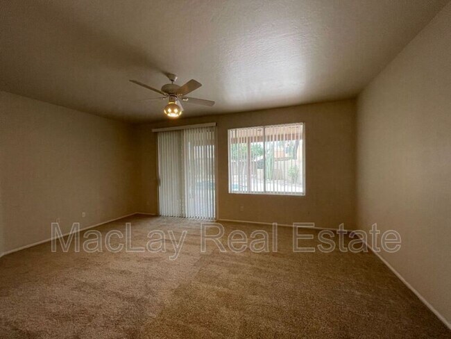Building Photo - 7140 E Medina Ave
