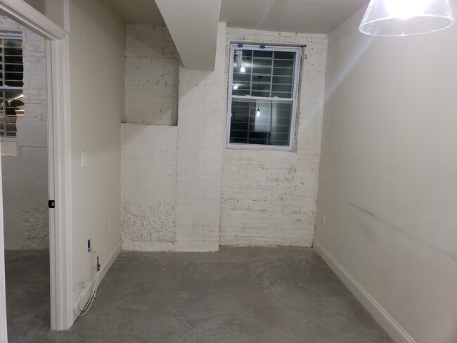 Building Photo - 124 Trenton St