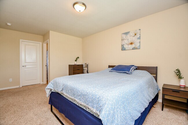 Building Photo - 4302 Trinity Creek Ct
