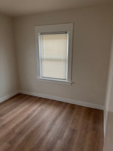 Building Photo - 815 Lime Ave