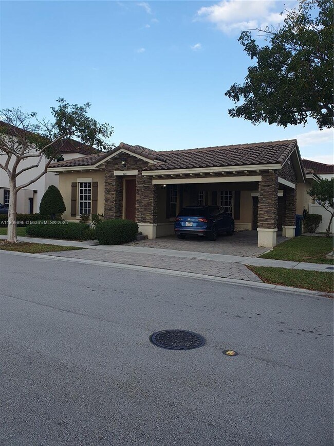 Building Photo - 9171 SW 169th Pl