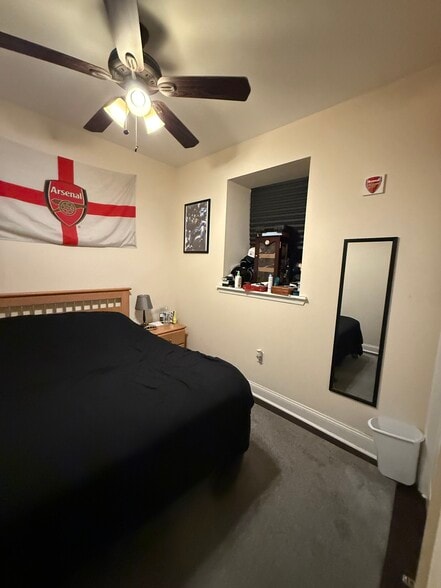 Building Photo - 6110 Ridge Ave