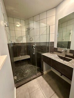 Building Photo - 4319 Benning Dr