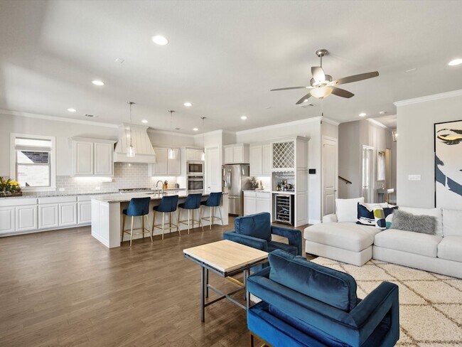 Building Photo - 2419 Portwood Way