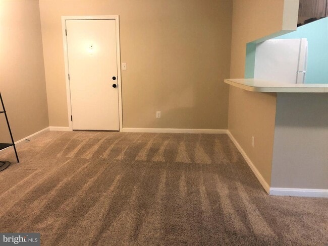 Building Photo - 23240 Chestnut Oak Ct