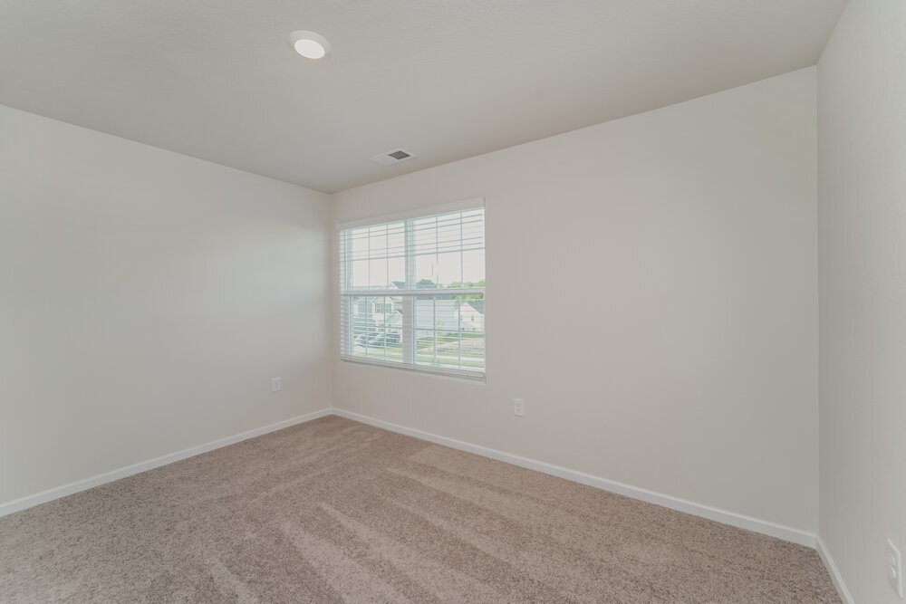 Building Photo - 6244 Lowe Ln