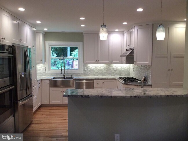 Building Photo - 55 Montgomery St