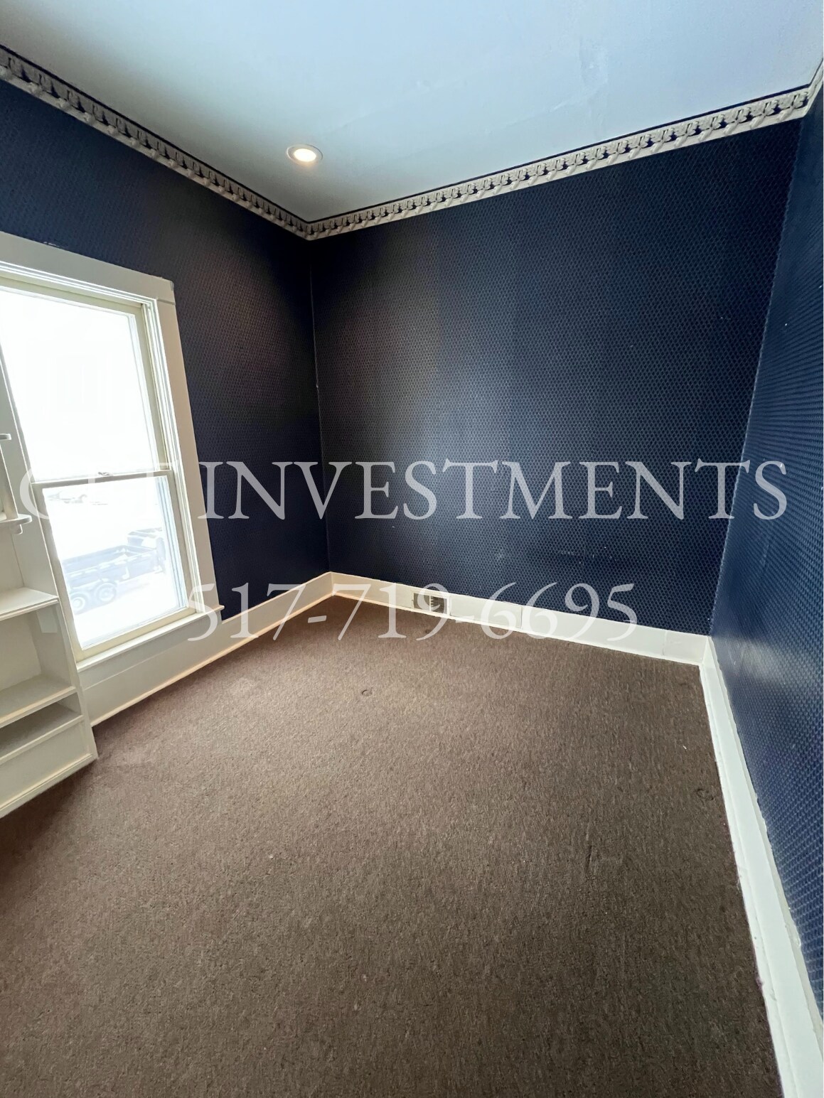 Bedroom 2 - 121 W Seminary St