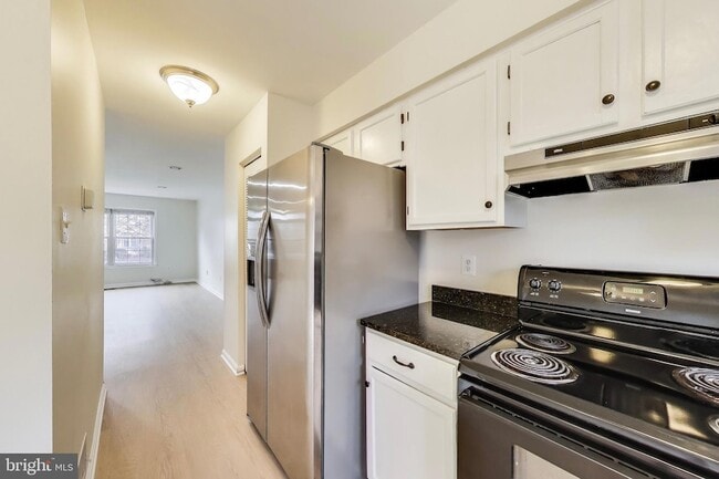 Building Photo - 20488 Summersong Ln