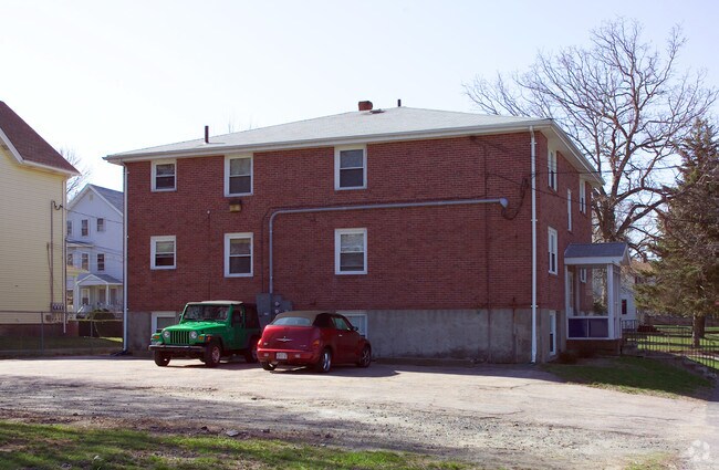 Building Photo - 15 Hamilton St