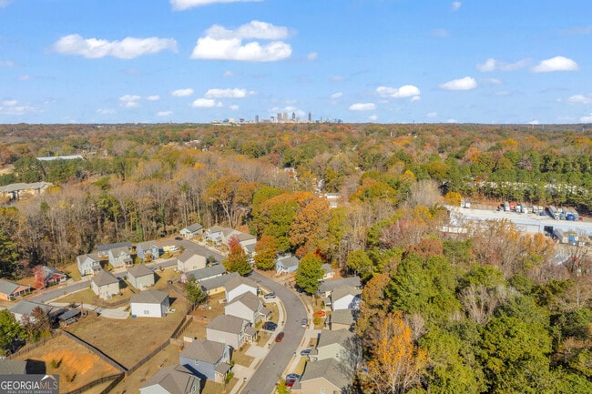 Building Photo - 1040 Thomasville Estates Dr SE