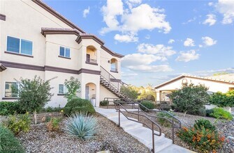 Building Photo - 2291 W Horizon Ridge Pkwy