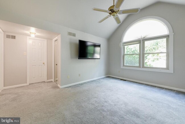 Building Photo - 82 Bunker Hill Ct