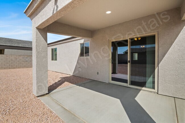 Building Photo - BE THE FIRST TO ENJOY THIS BRAND NEW HOME