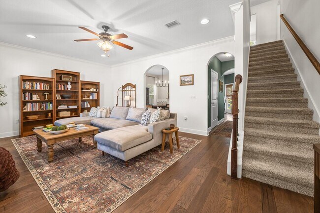 Building Photo - 120 Mosaic Oaks Cir