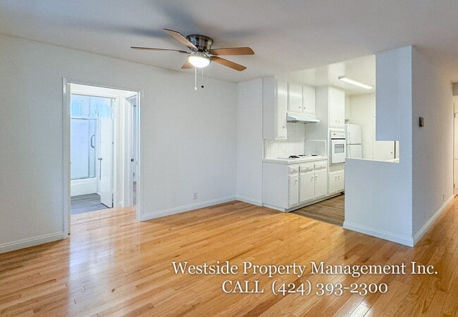 Building Photo - 645 Westmount Dr