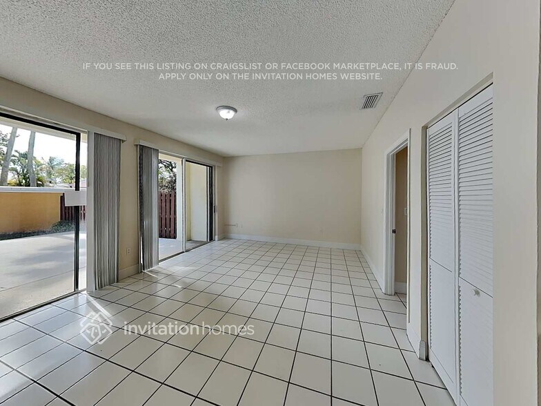 Building Photo - 12354 SW 143rd Ln