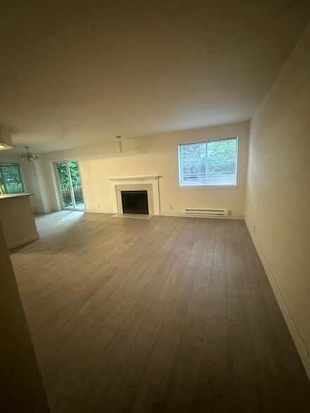 Primary Photo - 15415 35th Ave W