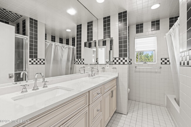 Building Photo - 24 Valley Forge Rd