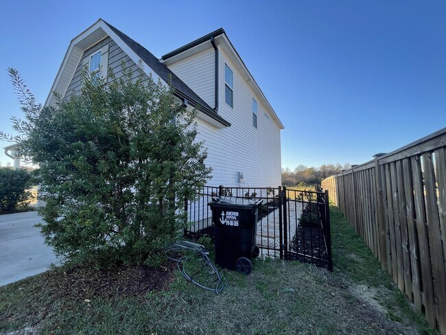 Building Photo - 8640 St Joans Wy