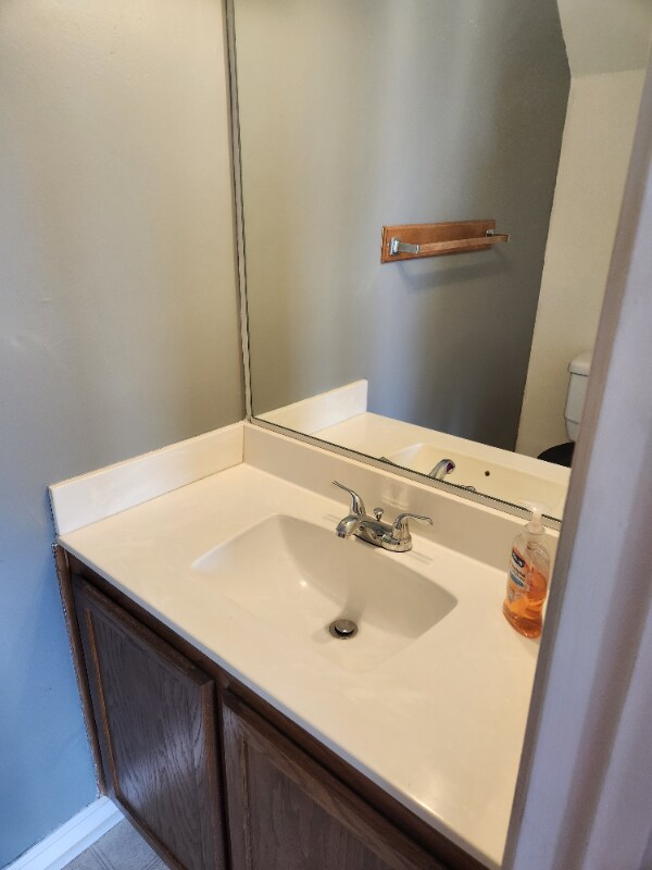 Building Photo - 225 A View Ave