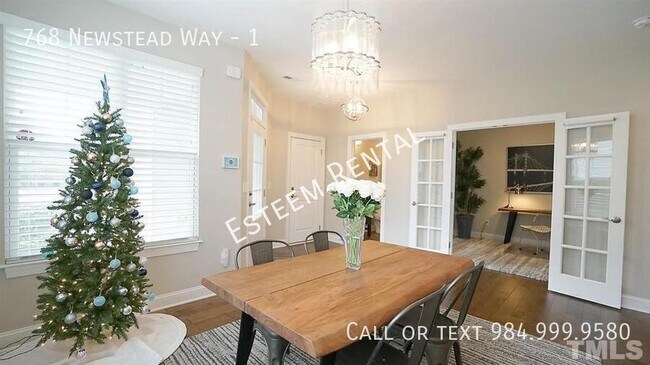 Building Photo - 768 Newstead Way