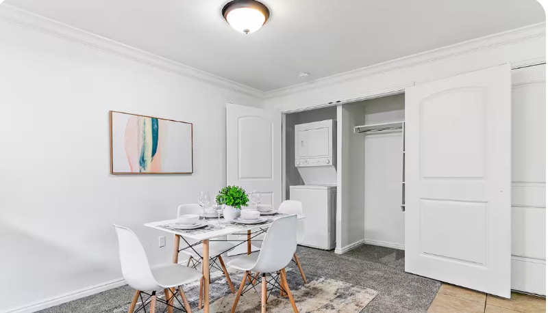 Building Photo - 5750 S 900 E