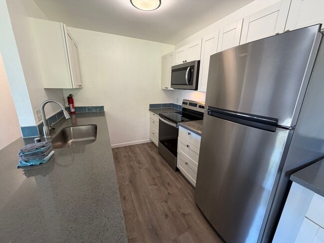 Building Photo - 2 Bedroom Kihei Condo