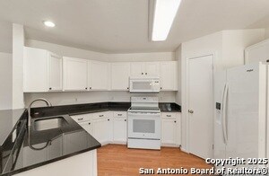 Building Photo - 8207 Galespoint
