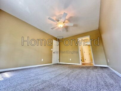 Building Photo - 216 Bass Pond Glen Dr