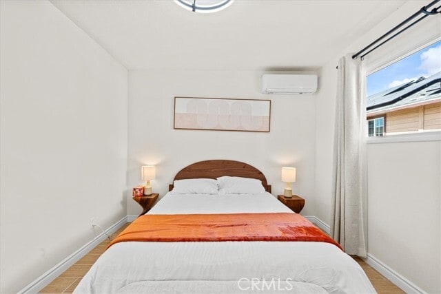 Building Photo - 1097 Bonita St