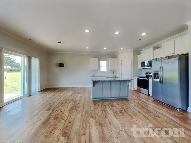 Building Photo - 64 fish Whistle court