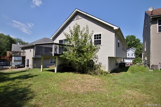 Building Photo - 346 Angelo Dr