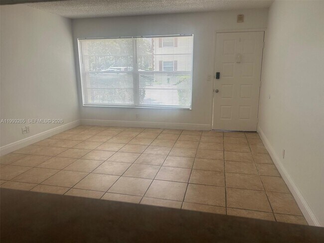 Building Photo - 3748 N University Dr