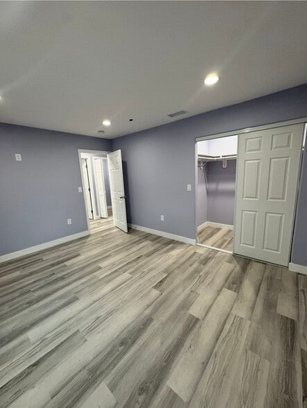 Building Photo - 7333 Jimson Ave