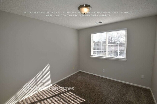 Building Photo - 5283 Golden Eagle Pkwy