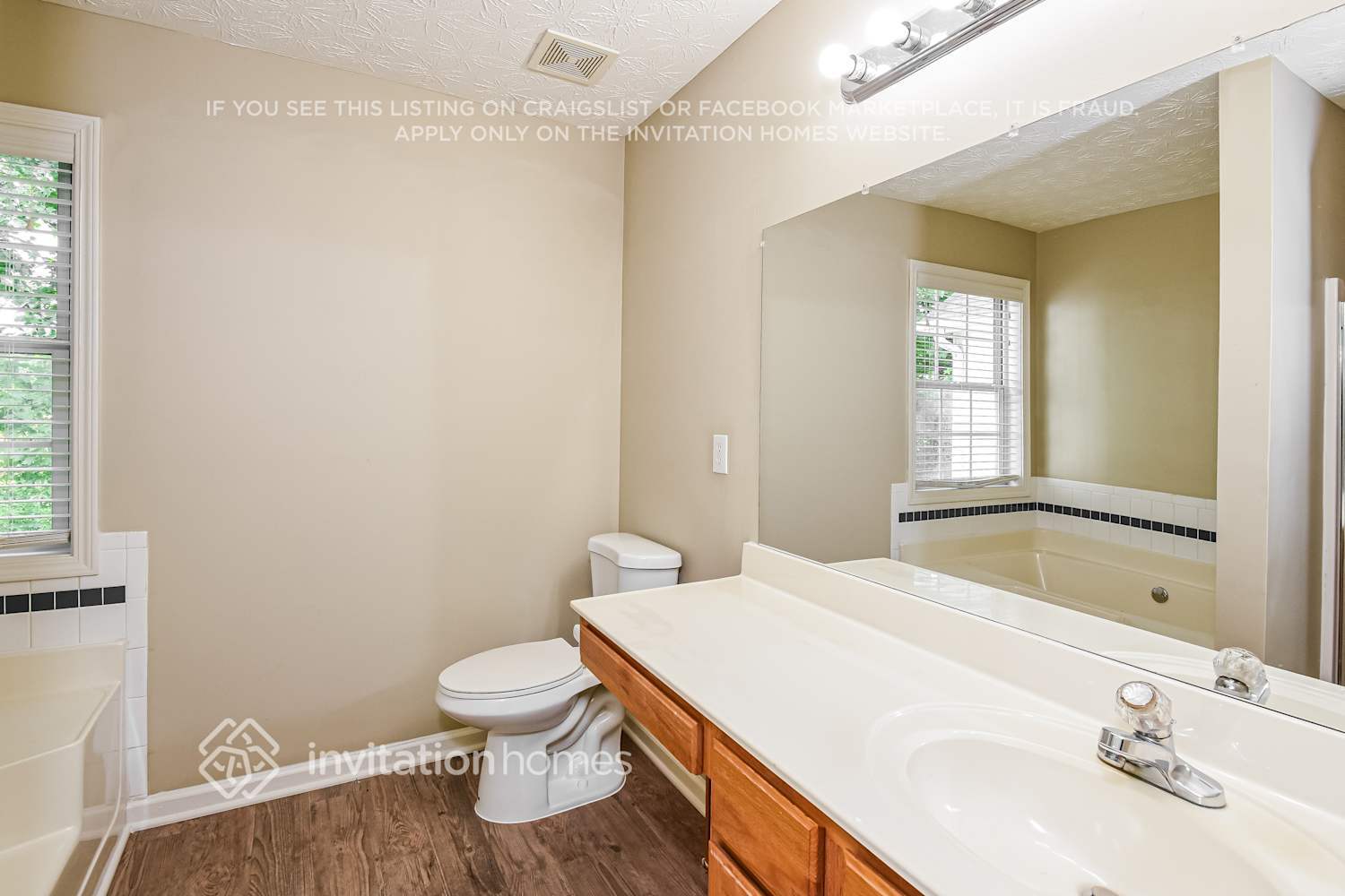 Building Photo - 1652 Tunbridge Ln