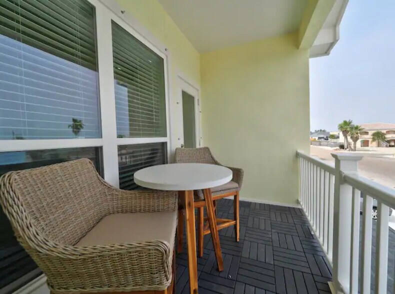 Primary Balcony - 14013 Ports O Call Dr