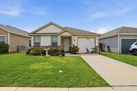 Building Photo - 1812 Village Park Trail