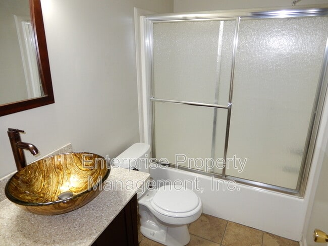 Building Photo - 4525 Hickory Creek Dr