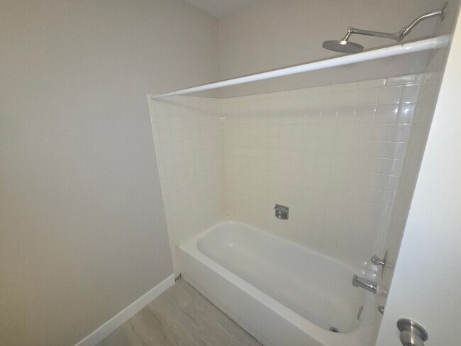 Building Photo - 299 Pembridge Ln