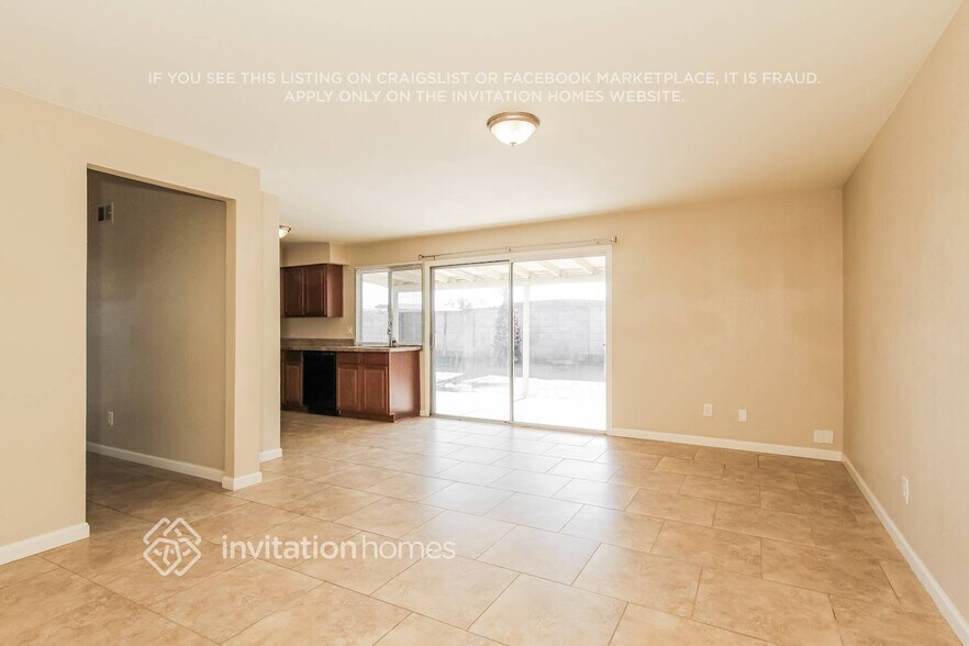 Building Photo - 6525 W Vogel Ave