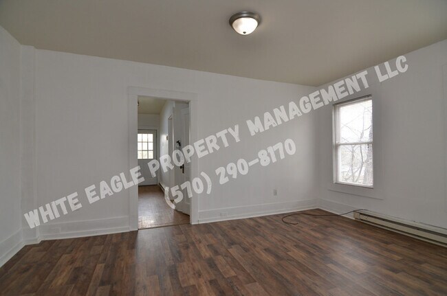 Building Photo - 738 Harrison Ave