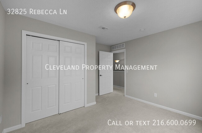 Building Photo - 32825 Rebecca Ln