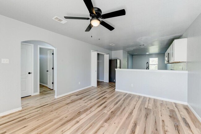 Building Photo - 2 Bed/ 1 Bath in Killeen Tx